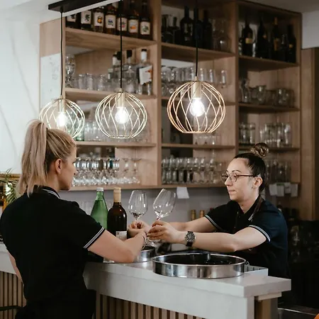 Hotell Park Valpovo